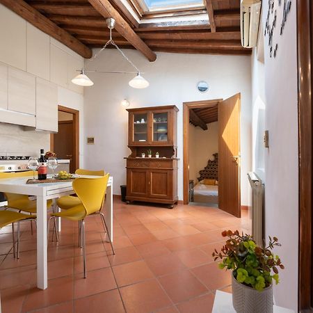 Senese 38 - Keys Of Italy Apartment ฟลอเรนซ์ ภายนอก รูปภาพ