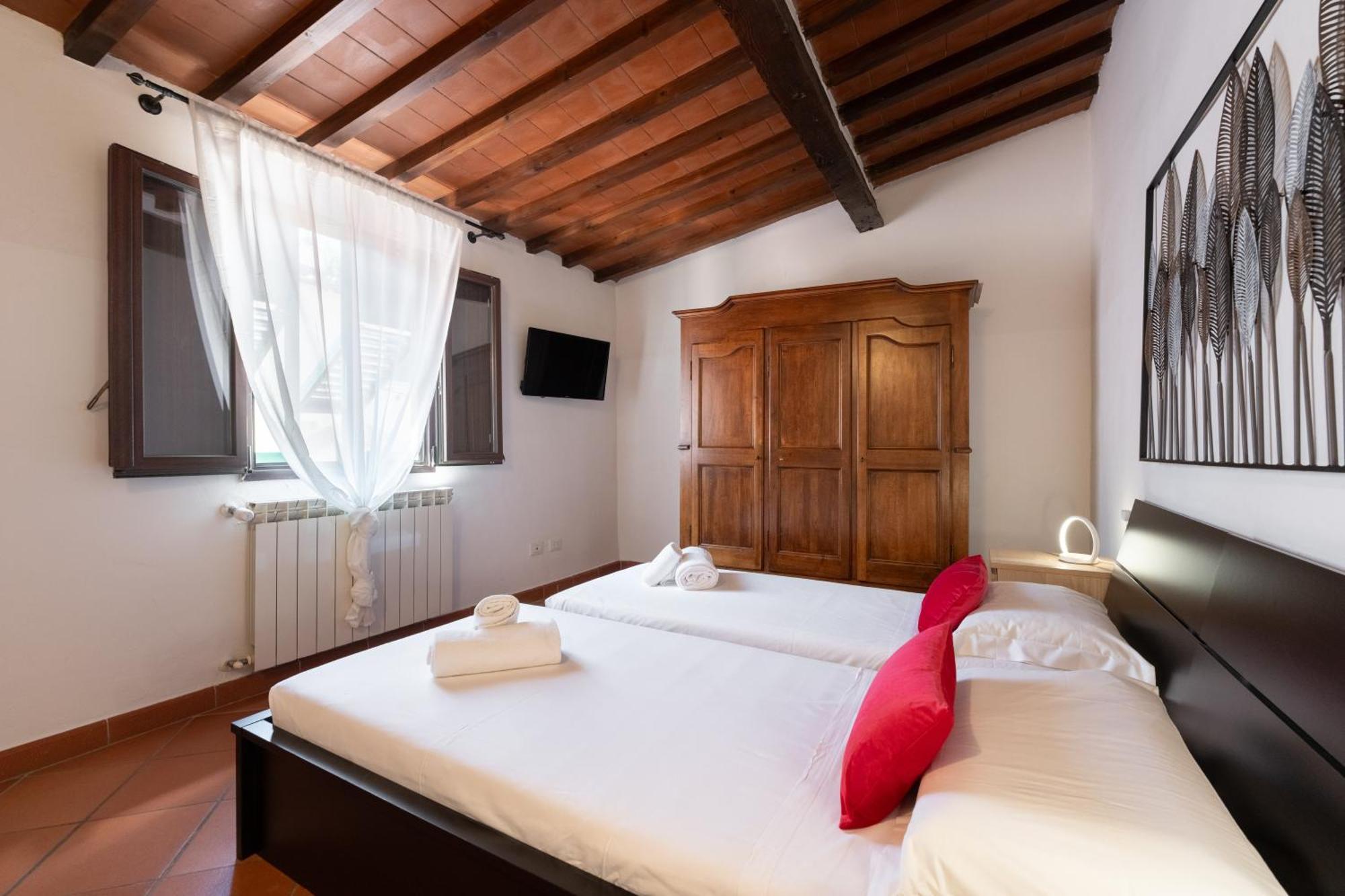 Senese 38 - Keys Of Italy Apartment ฟลอเรนซ์ ภายนอก รูปภาพ